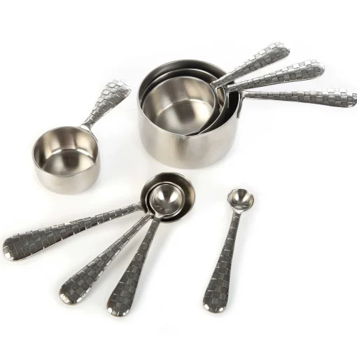 Check Measuring Cups