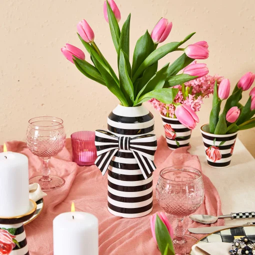 Courtly Bow Vase