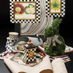 Courtly Check 4