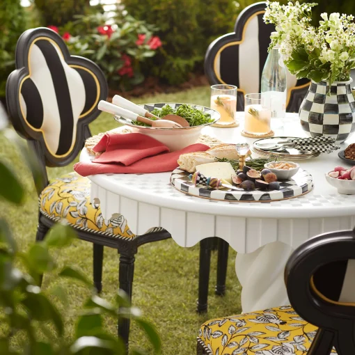 Courtly Check Enamel Cheese Course