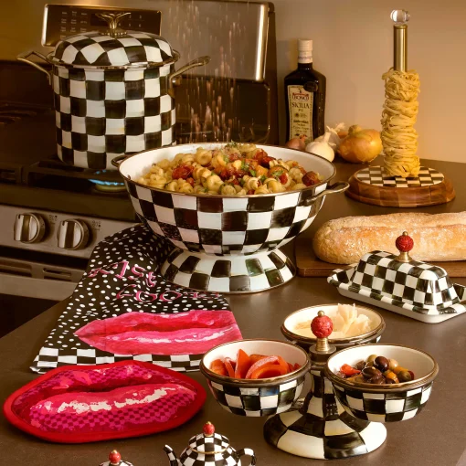 Courtly Check Enamel Everything Bowl