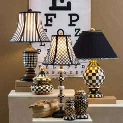 Courtly Check Globe Lamp