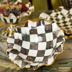 Courtly Check Medium Fluted Serving Bowl