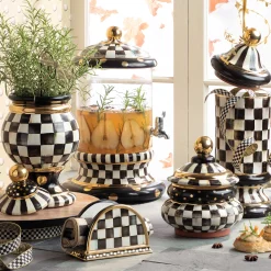 Courtly Check Napkin Holder