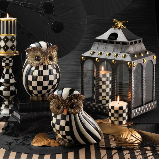 Courtly Check Owl