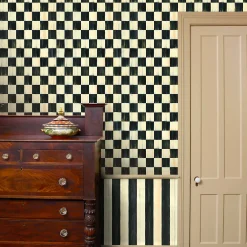 Courtly Check Wallpaper