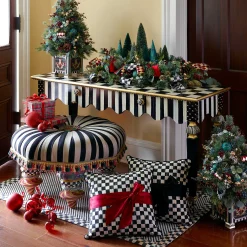 On Wall Street Setting Seat