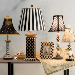 Quatrefoil Table Lamp - Large