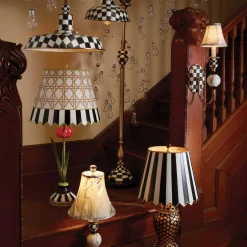 Quatrefoil Table Lamp - Small