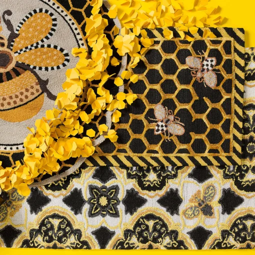 Queen Bee Indoor/Outdoor Rug - 3' X 5'