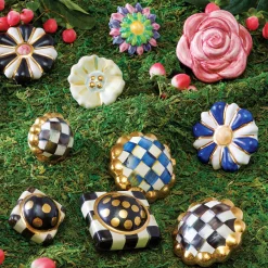 Royal Check Round Knob