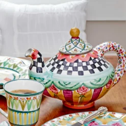 Taylor Teapot - Odd Fellows